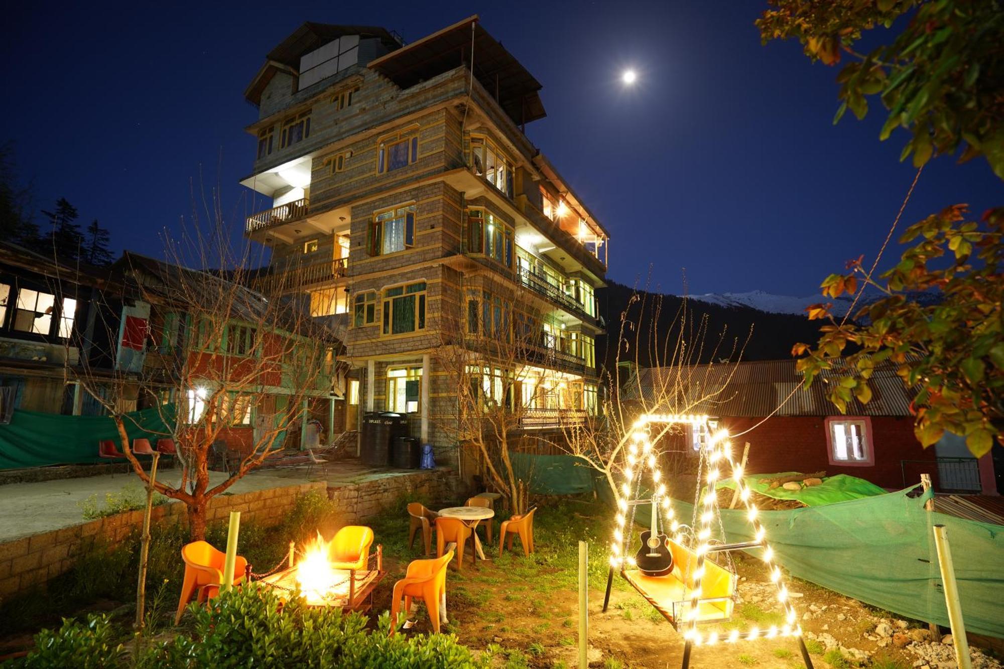 Woods Villa Cottages Manali - 1,2,3,4 Cottages & Villas Available In Manali With Scenic Mountain View Buitenkant foto