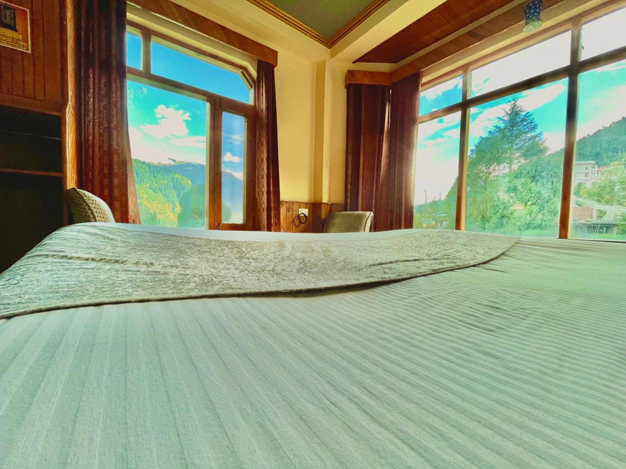 Woods Villa Cottages Manali - 1,2,3,4 Cottages & Villas Available In Manali With Scenic Mountain View Buitenkant foto