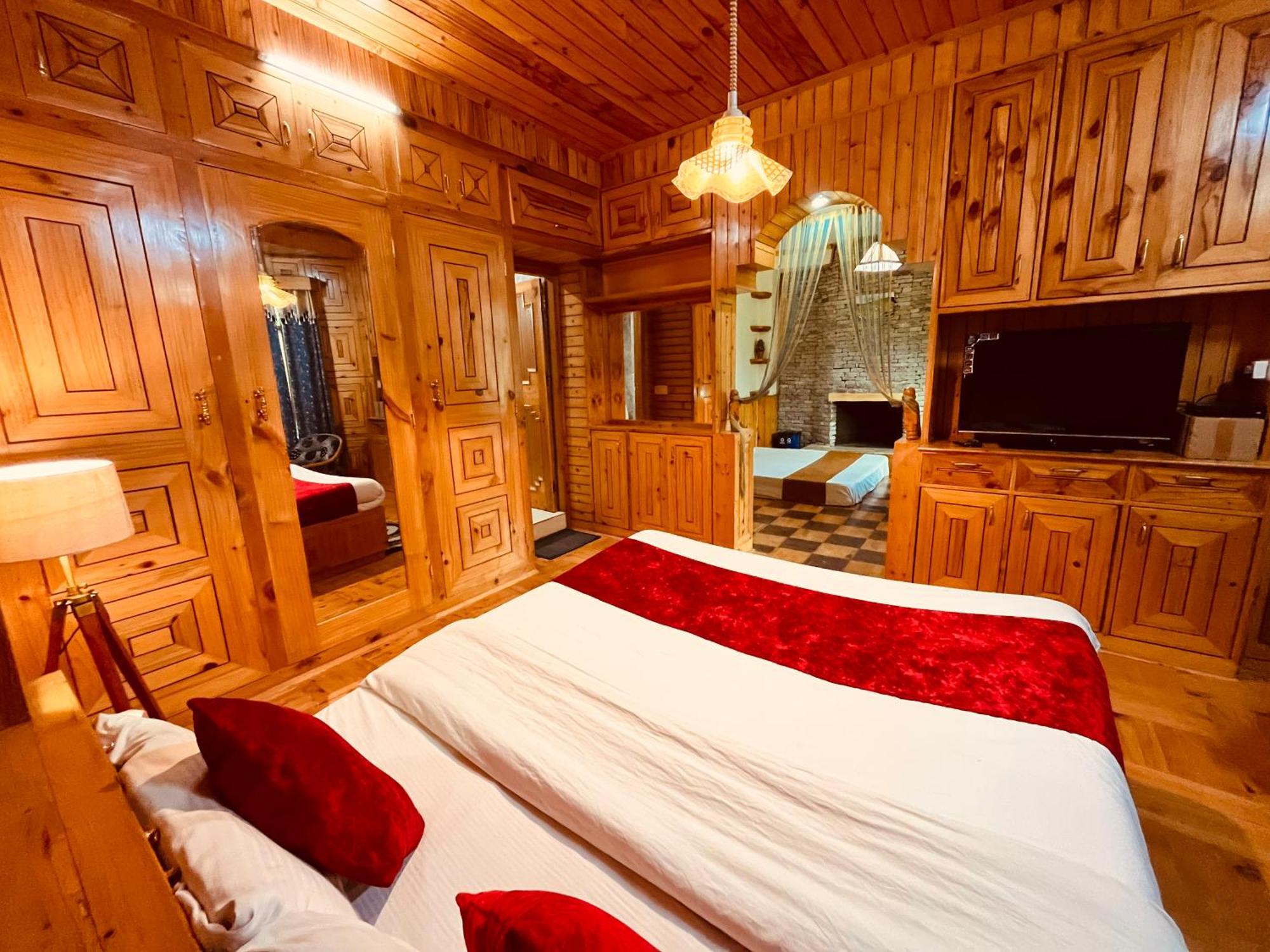 Woods Villa Cottages Manali - 1,2,3,4 Cottages & Villas Available In Manali With Scenic Mountain View Buitenkant foto